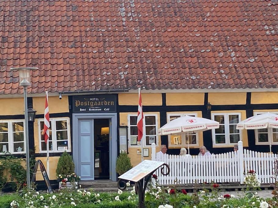 Idyllisk, Historisk Byhus Ved Fjorden I Mariager Exterior photo